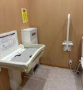 エディオン 萩店のオムツ替え台情報