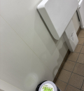 万代 鶴見諸口店(2F)のオムツ替え台情報
