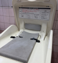 お宝創庫 東大阪店(3F)のオムツ替え台情報