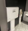 新宿住友ビル（1F）のオムツ替え台情報