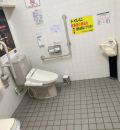 ドラッグスギヤマ 六軒屋店のオムツ替え台情報