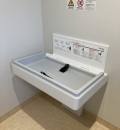 中国運輸局 岡山運輸支局(2F)のオムツ替え台情報