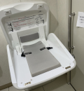 マツモトキヨシ 氷見くらかわ店(1F)のオムツ替え台情報