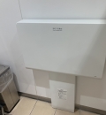 オーストリート（トイレ内）(1F)のオムツ替え台情報