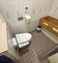 あじさい園地公衆トイレのオムツ替え台情報