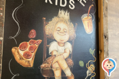 Italian Kitchen VANSAN 金町店(1F)のオムツ替え台情報