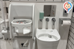 TOOTHＭＡＲＴ(1F)のオムツ替え台情報