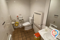 ベッセルホテルカンパーナ沖縄(B1)のオムツ替え台情報