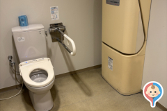 耳鼻咽喉科いいだクリニック(2F)のオムツ替え台情報