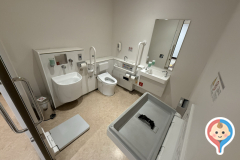 須磨パティオ（セリア）(2F)のオムツ替え台情報