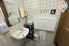 フーズマーケットホック 乃木店のオムツ替え台情報