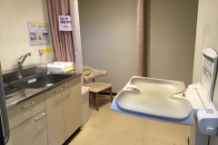 スーパー三和 座間東原店のオムツ替え台情報