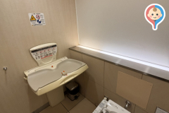広島パルコ(本館8F)のオムツ替え台情報