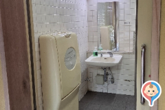 toilet blockのオムツ替え台情報