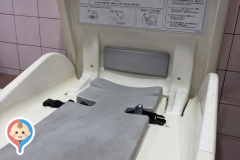 お宝創庫 東大阪店(3F)のオムツ替え台情報