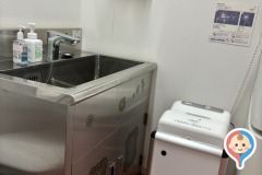 福岡徳洲会病院(1F公衆電話横(採血コーナー前))の授乳室・オムツ替え台情報