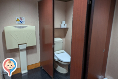 浅草セントラルホテル(2F ガスト内)のオムツ替え台情報