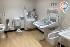 富士見公民館のオムツ替え台情報