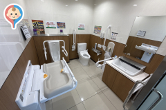 ザグザグ 花田店のオムツ替え台情報