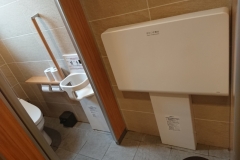 コメダ珈琲 宮崎恒久店(1F)のオムツ替え台情報