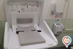 コスモス下永田店(1F)のオムツ替え台情報