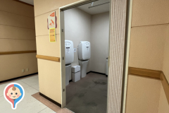 マエダ西バイパス店(2階)の授乳室・オムツ替え台情報