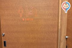 FUKU CAFE 福岡香椎浜店(2F)のオムツ替え台情報