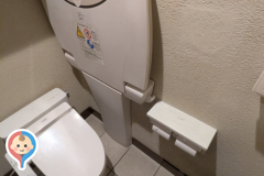むさしの森珈琲(1F)のオムツ替え台情報