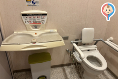 花園フォレストのオムツ替え台情報