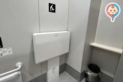 コーナン千里山田店(1F)のオムツ替え台情報