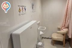 ビックカメラ3階女性トイレ内(3F)の授乳室・オムツ替え台情報