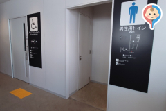 ウォータープラザマーケットプレイス東（１階）(1F)のオムツ替え台情報