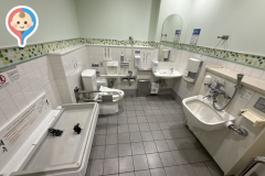 VIERRA大久保(2F)のオムツ替え台情報