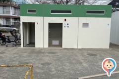 三島公園 公衆トイレのオムツ替え台情報