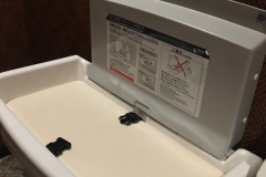 もりもり寿し藤江店(2F)のオムツ替え台情報