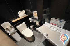 マクドナルド ５１号大洗インター店のオムツ替え台情報