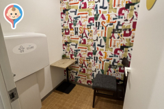 えほん生活WAKASA＆Co.BOOKS名古屋伏見店(1F)の授乳室・オムツ替え台情報