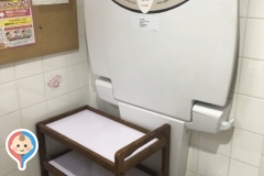 クリエイト エス・ディー 鎌倉大船店(1F)のオムツ替え台情報