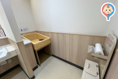 PURA VIDA イオンタウン西熊本店(1F)のオムツ替え台情報