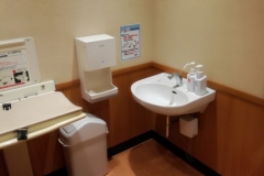 すし銚子丸 町田店(1F)のオムツ替え台情報