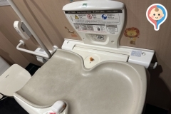 ガスト 川崎駅前本町店のオムツ替え台情報