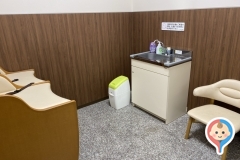 ベビー・子供用品バースデイ呉羽店(1F)の授乳室・オムツ替え台情報