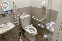 ウエルシア佐渡両津店のオムツ替え台情報