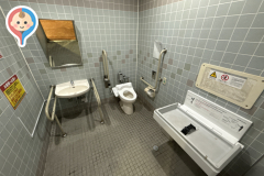 ドン・キホーテ 西宮店（4階）(4F)のオムツ替え台情報