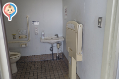 里の駅いちのみや(1F)のオムツ替え台情報