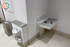 イズミヤ 多田店(1F)のオムツ替え台情報