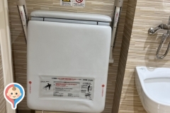 ケーズデンキ 青森西店(2F)のオムツ替え台情報