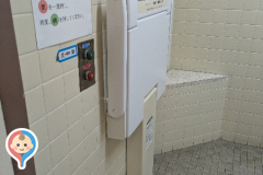 燕三条駅（改札外）のオムツ替え台情報