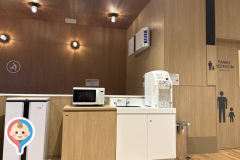イオンモール須坂　フードコート付近の授乳室・オムツ替え台情報