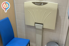 ユニクロ 明石ビブレ店(4F)のオムツ替え台情報